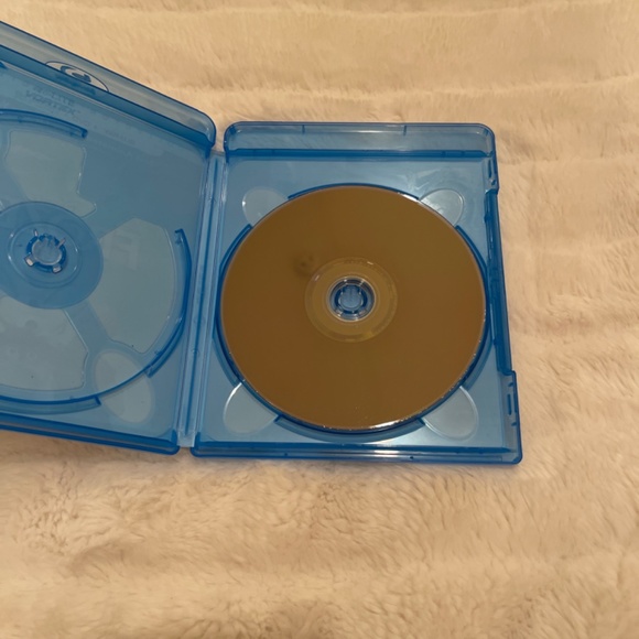 Disney Frozen Collectors Edition Blu-Ray - Picture 4 of 4